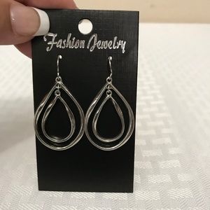 Fashion Jewelry Silver Hoop Earrings